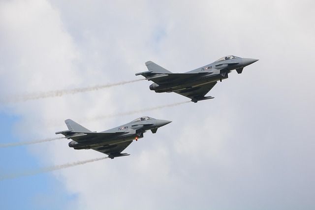plane-7456619_640.jpg